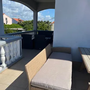 Puntamika Lägenhet Zadar